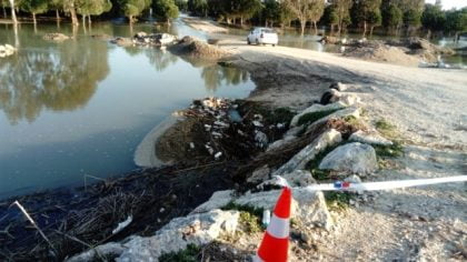 Dereye Düşen Müdür Yardımcısı Kayboldu