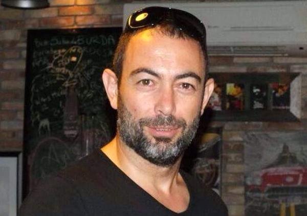 Eski Kaleci Göksel, Son Yolculuğuna Uğurlandı evinde ölü bulunan, Beşiktaş’ın da aralarında bulunduğu birçok kulüpte forma giyen