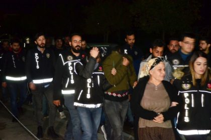 Adana ve Mersin’de torbacılara yönelik eş zamanlı yapılan operasyonda 2’si kadın 18