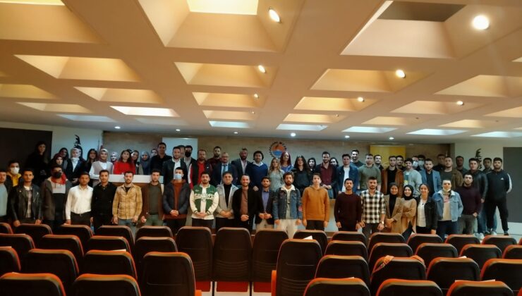 Mersin Büyükşehir Belediyesi Kariyer Merkezi, iş arayan ve mülakatlara hazırlanan