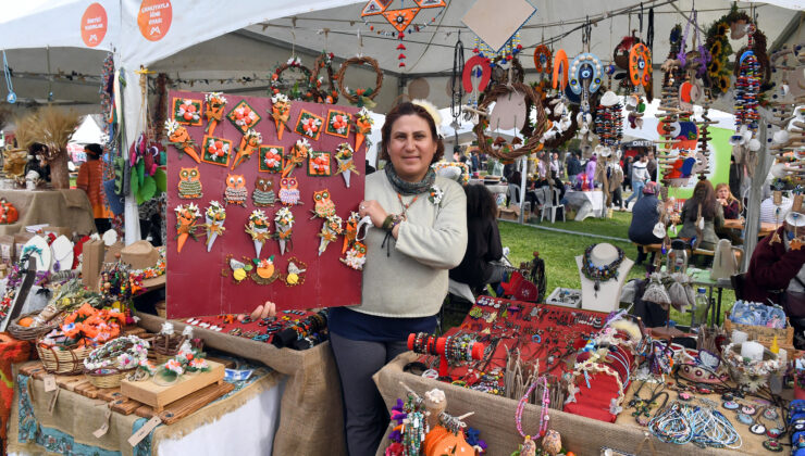 VR MERSİN VE ÜRETİCİ KADIN STANTLARI BÜYÜK İLGİ GÖRDÜ Mersin Büyükşehir Belediyesi’nin hem VR Mersin hem de üretici kadın stantları,