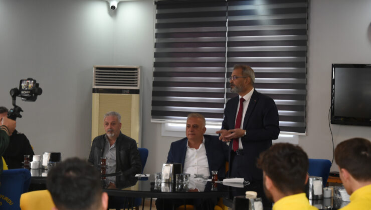 Tarsus Belediye Başkanı Dr. Haluk Bozdoğan TFF 2.Lig, Beyaz Grup’ta