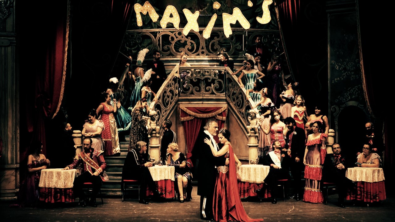 Rejisörlüğünü Melih Öztürk’ün yaptığı eserin orkestra şefi Rustam Rahmedov ve