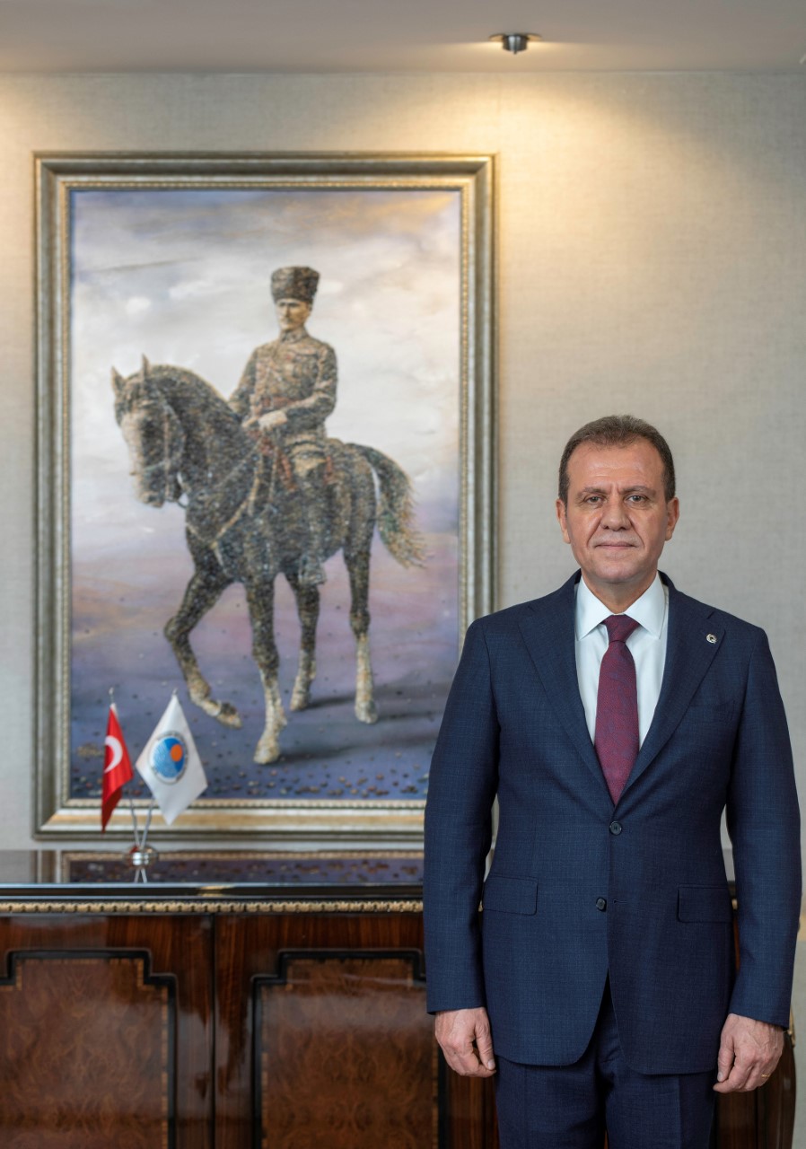 BAŞKAN SEÇER’DEN 10 KASIM MESAJI Mersin Büyükşehir Belediye Başkanı Vahap Seçer, Ulu Önder Mustafa Kemal