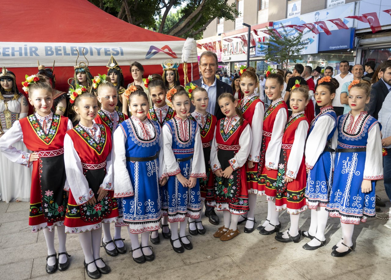 Mersin Büyükşehir Belediye Başkanı Vahap Seçer, Büyükşehir Belediyesi tarafından bu