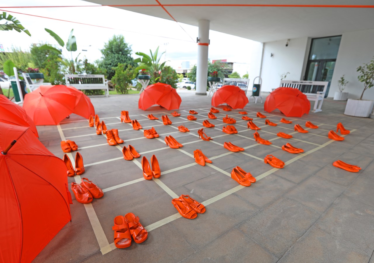 Mezitli Belediyesi tarafından Kadına Yönelik Şiddete Karşı Uluslararası Mücadele Günükapsamında