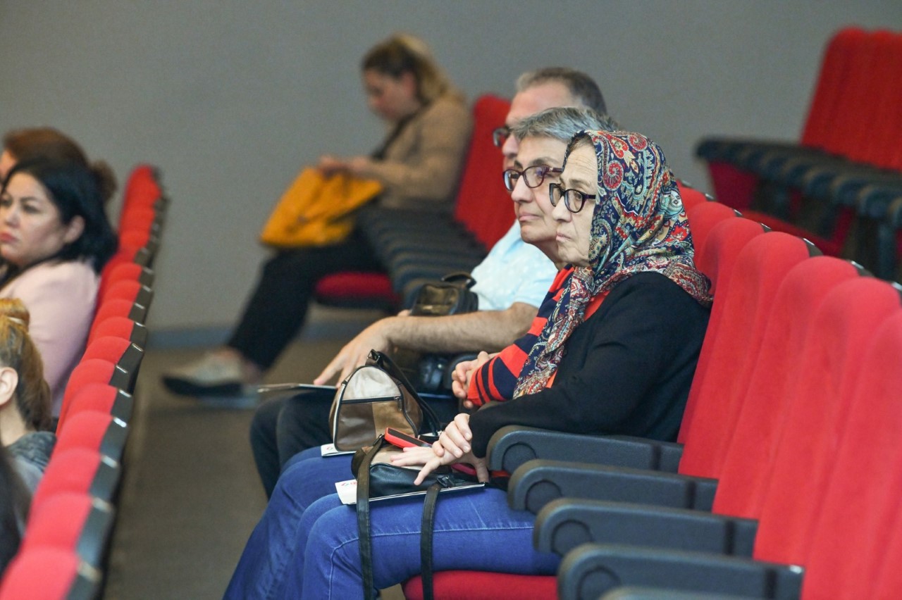 Mersin Yenişehir Belediyesi vatandaşların yaşamlarını sağlıklı olarak sürdürebilmesi ve bilinçlenmesi