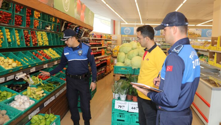 Toroslar Belediyesi, ilçe genelindeki market ve zincir marketlerde fahiş fiyat