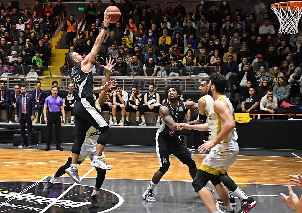 CARETTALAR ZİRVEYİ SEVDİ MSK:95 – BALIKESİR BÜYÜKŞEHİR:63 Türkiye Erkekler Basketbol Ligi’ndeki temsilcimiz MSK Mersin Büyükşehir Belediyesi rakip