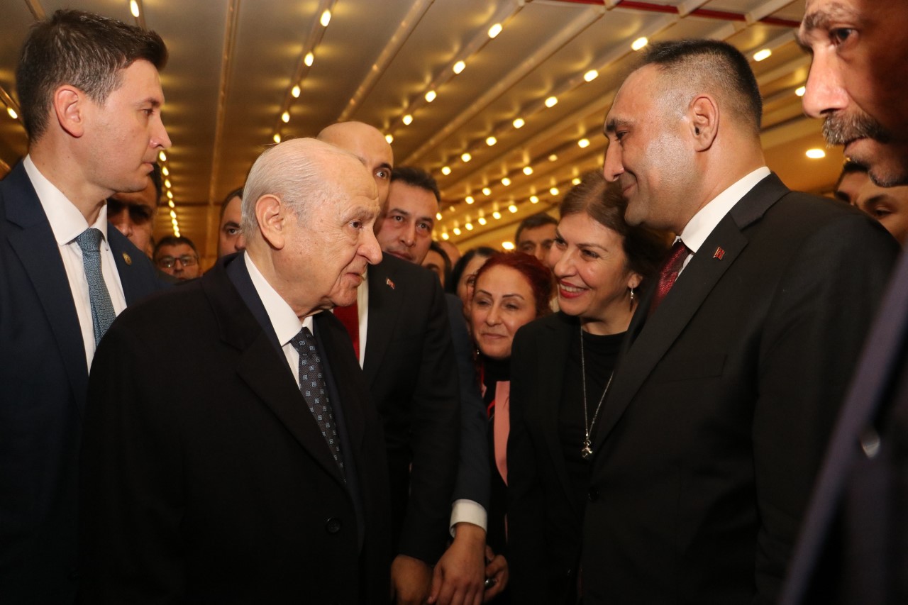 Toroslar Belediye Başkanı Atsız Afşın Yılmaz, MHP Genel Başkanı Devlet