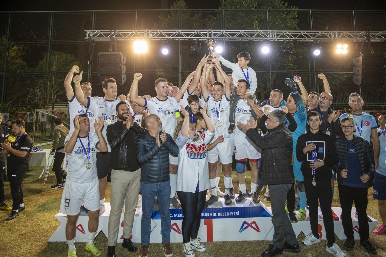 Mersin Büyükşehir Belediyesi Birimler Arası 1. Spor Oyunları sona erdi.