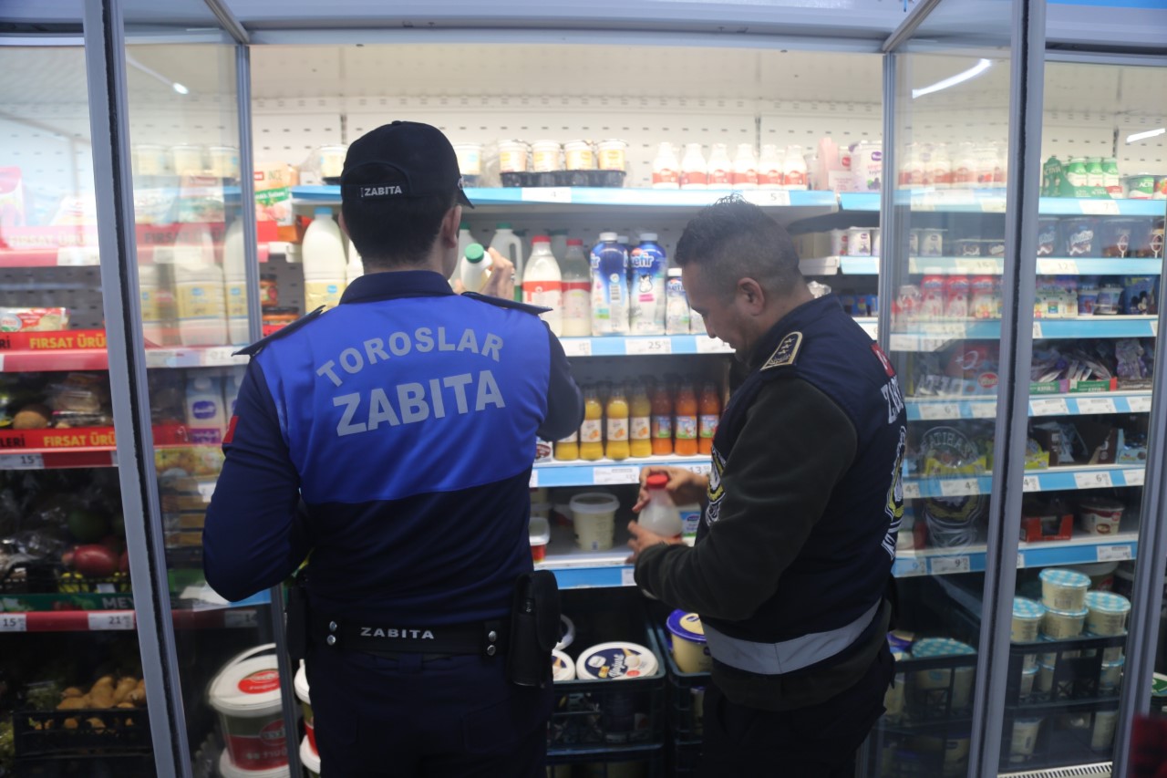 Toroslar Belediyesi, zincir marketlerde temel gıda ve ihtiyaç ürünlerine yönelik