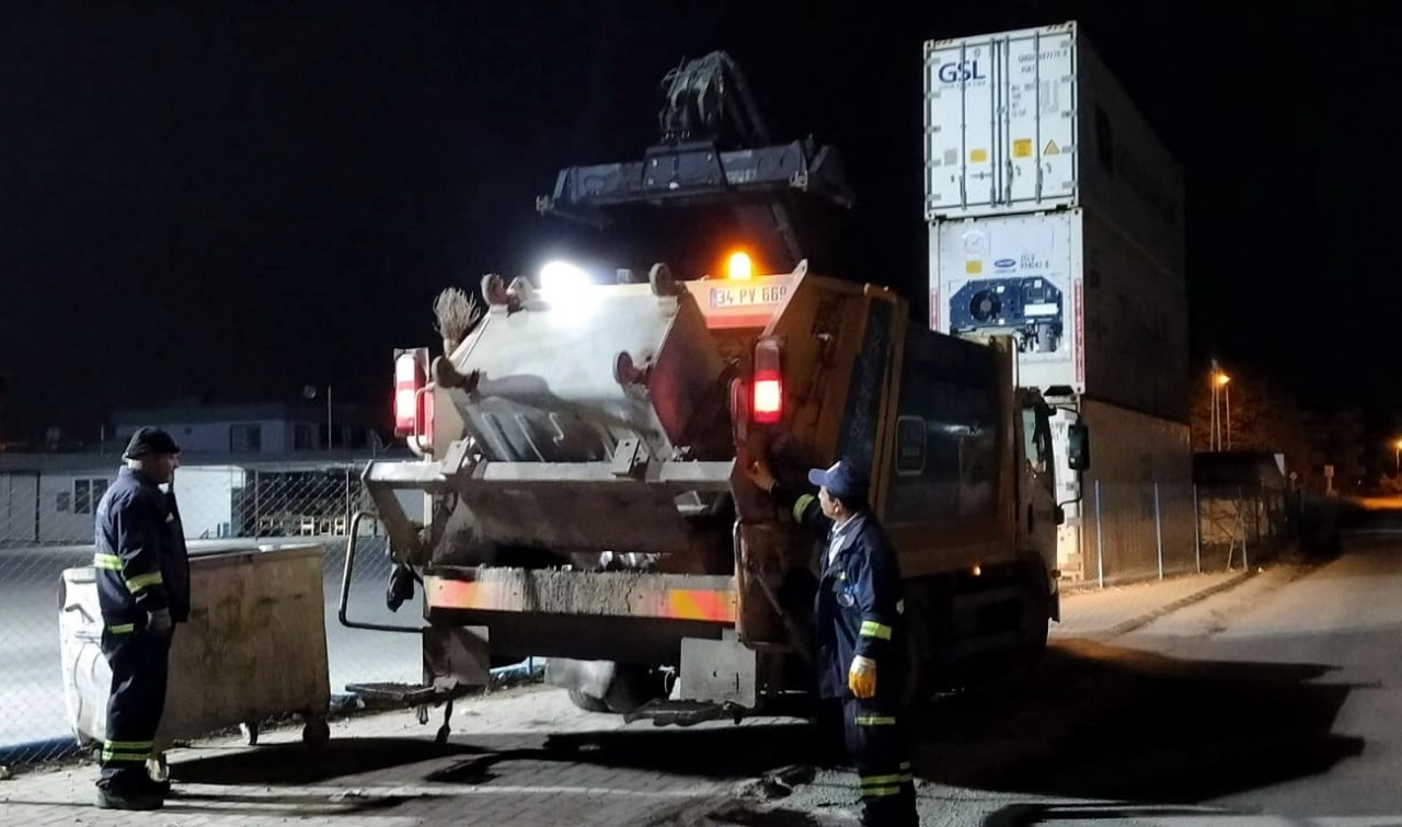 Çevre Koruma ve Kontrol Müdürlüğü ekipleri, temiz bir Akdeniz için