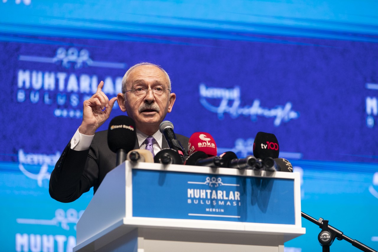 KILIÇDAROĞLU: “VATANDAŞIN DERDİNİ EN İYİ BİLEN MAHALLENİN, KÖYÜN MUHTARIDIR”  “ÇİFTÇİNİN
