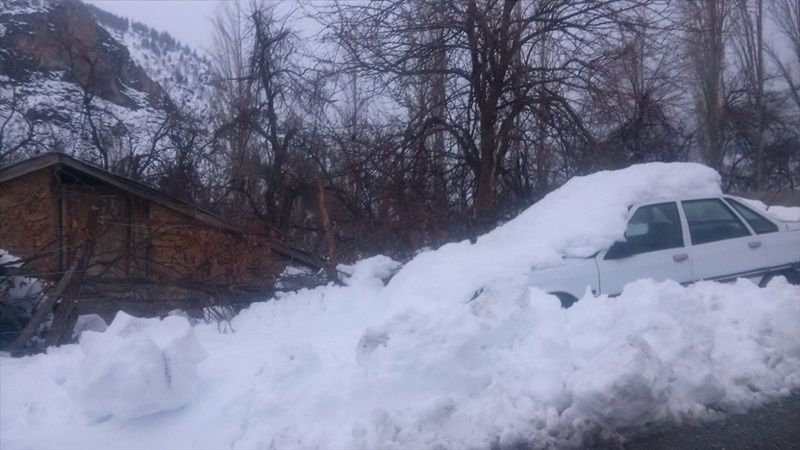 Adana ve Mersin’in yüksek kesimlerinde kar etkili oluyor. Adana’da dün akşamdan