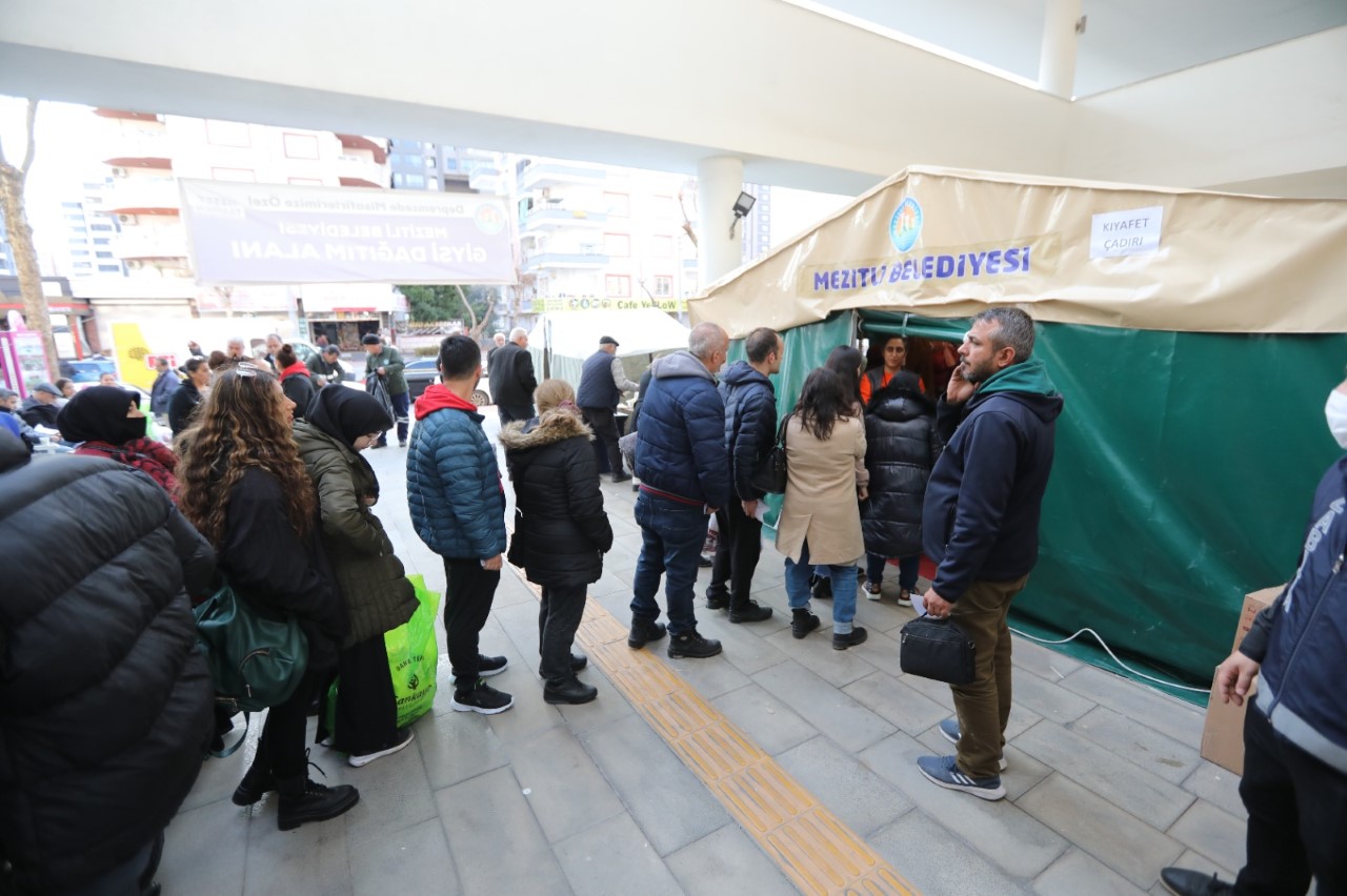 Mezitli Belediyesi, Kahramanmaraş ve çevre illerde gerçekleşen deprem sonrası Mersin’e gelen vatandaşlara