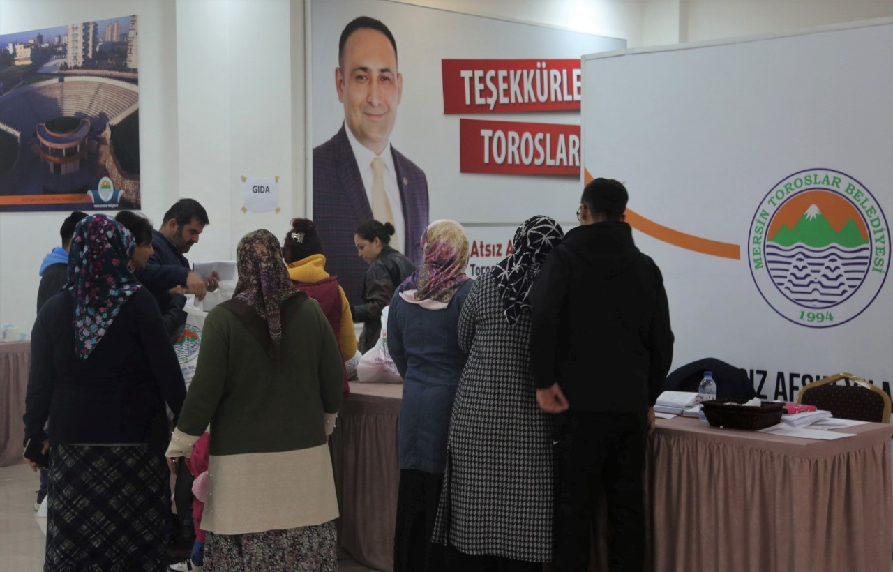 Mersin’in merkez ilçesi Toroslar Belediyesi, 11 ili etkileyen deprem felaketinin