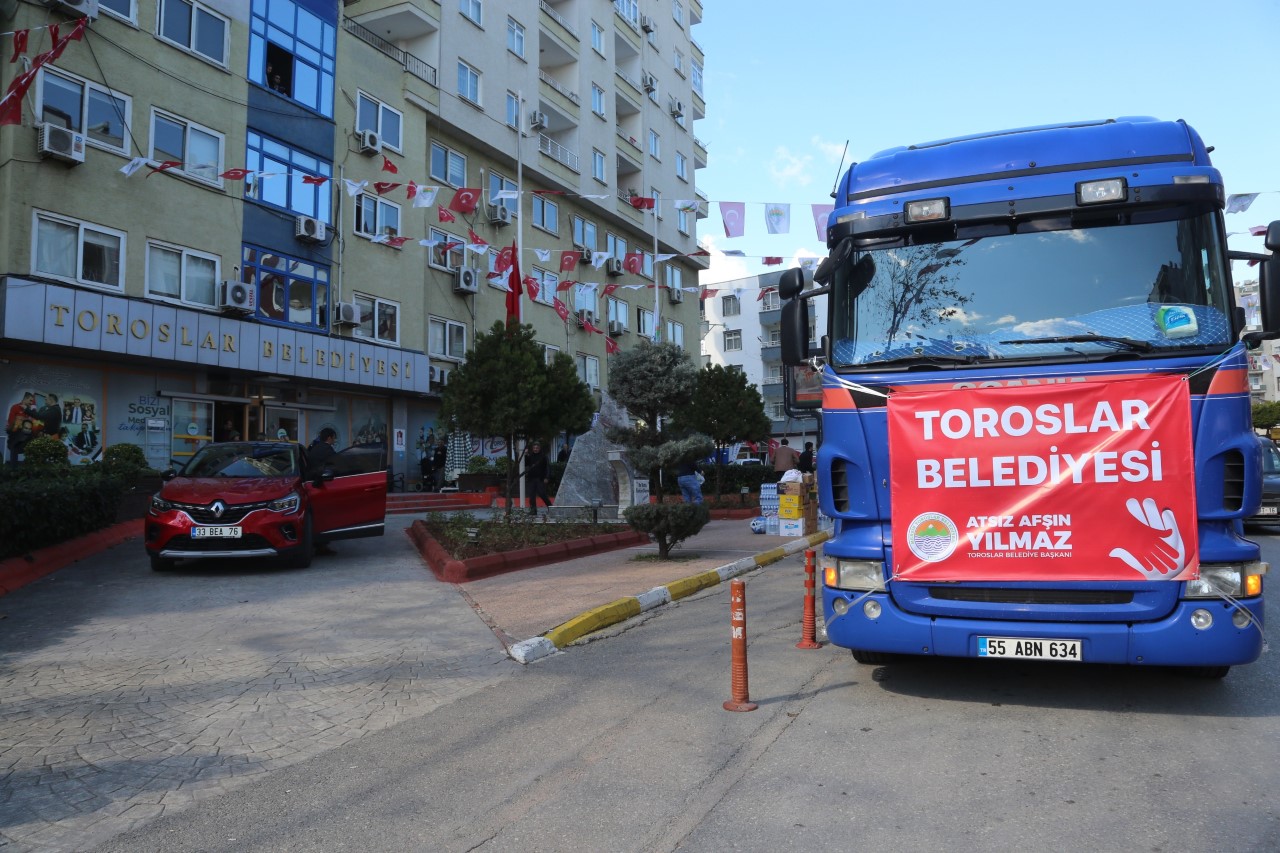 Toroslar Belediyesinin, merkez üssü Kahramanmaraş olan ve 10 ili etkileyen