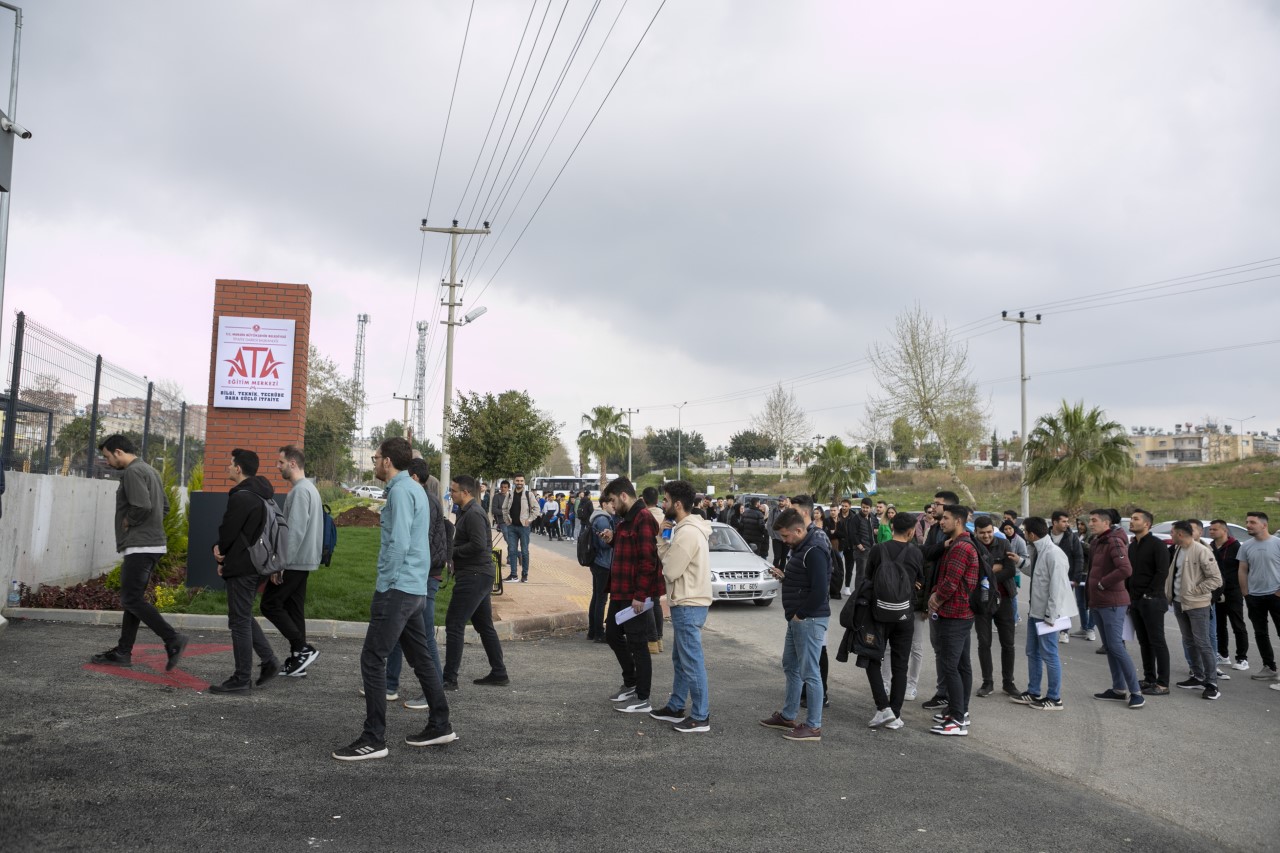 Mersin Büyükşehir Belediyesi tarafından İtfaiye Daire Başkanlığı’nda görevlendirilecek 100 memur