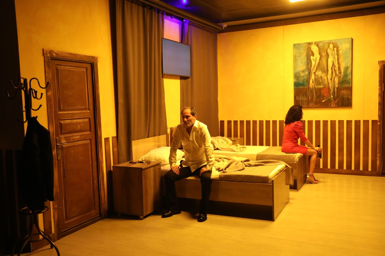 Mezitli Belediyesi Oda Tiyatrosu, Dünya Tiyatrolar Günü’nde harika bir oyunla