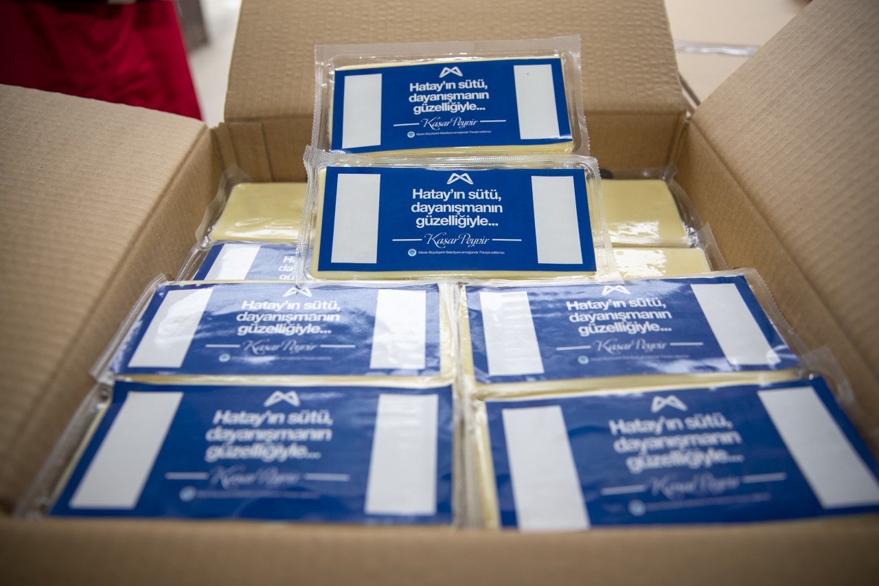 Yaşanılan felaketin ardından tüm imkanları ile depremzede vatandaşların yanında olan