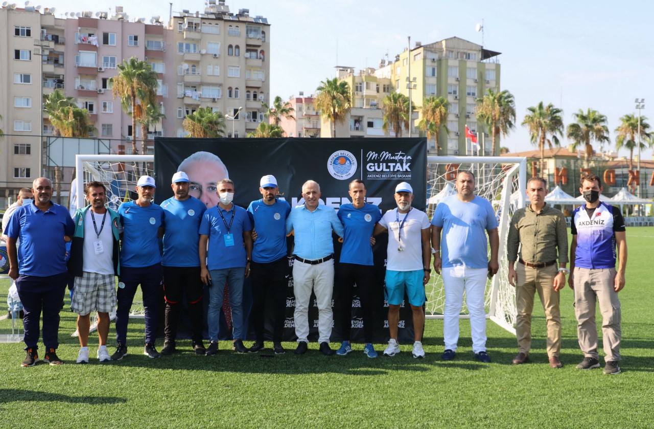 Eğitim desteği, spor ve meslek kursları ile geleceğe hazırlanıyorlar. TRT