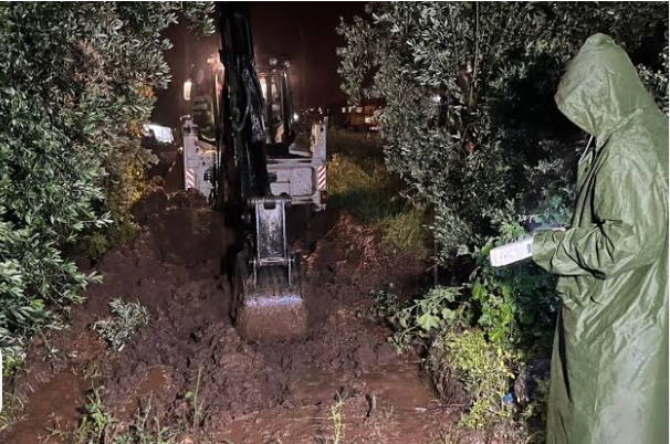 Mersin’in Erdemli ilçesinde sağanak ve dolu nedeniyle oluşan su birikintileri