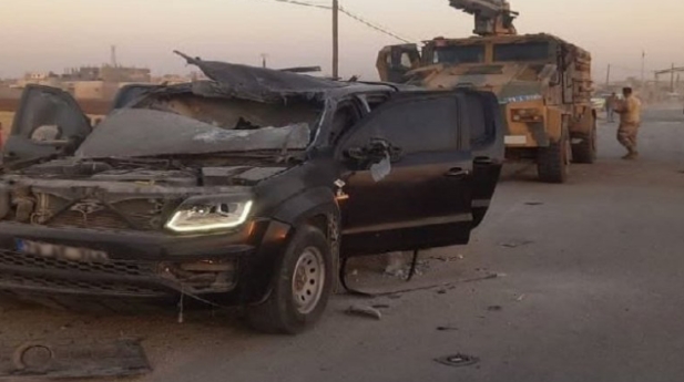 Şırnak-Uludere kara yolu Balveren beldesi mevkiinde sabah saatlerinde askeri personeli