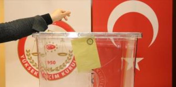 TEAM Araştırma, 23-26 Nisan tarihleri arasında 3 bin 54 kişiyle