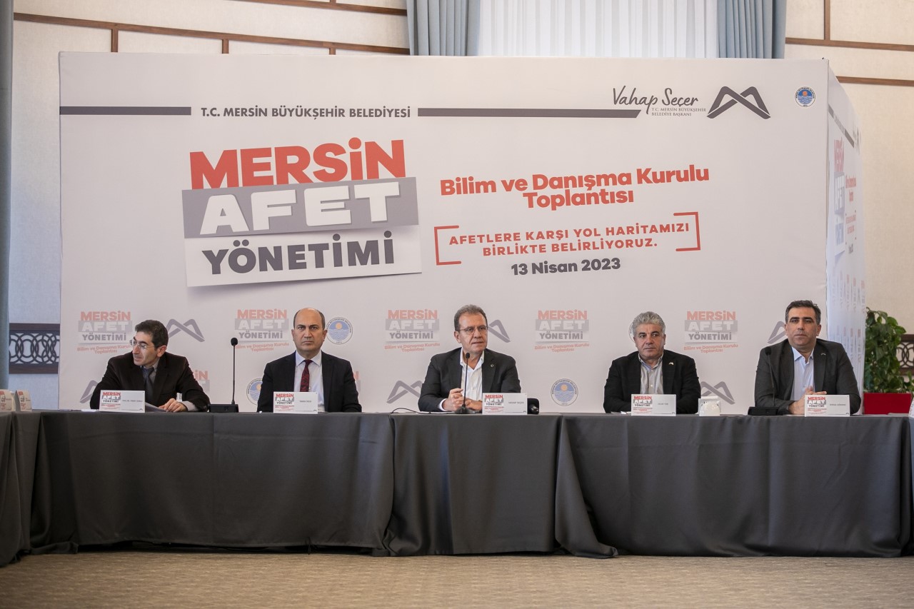 BİLİM İNSANLARI, MERSİN’DE AFET YÖNETİMİNİ KONUŞTU BAŞKAN SEÇER: “MERSİN’İ AFETLERE