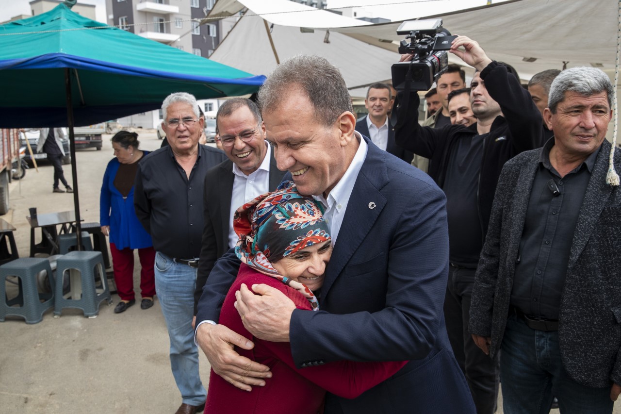 BAŞKAN SEÇER: “BU BÖLGE MUAZZAM GELİŞİYOR”  “KAYNAKLAR, KREDİLER, HİBELER EŞİT