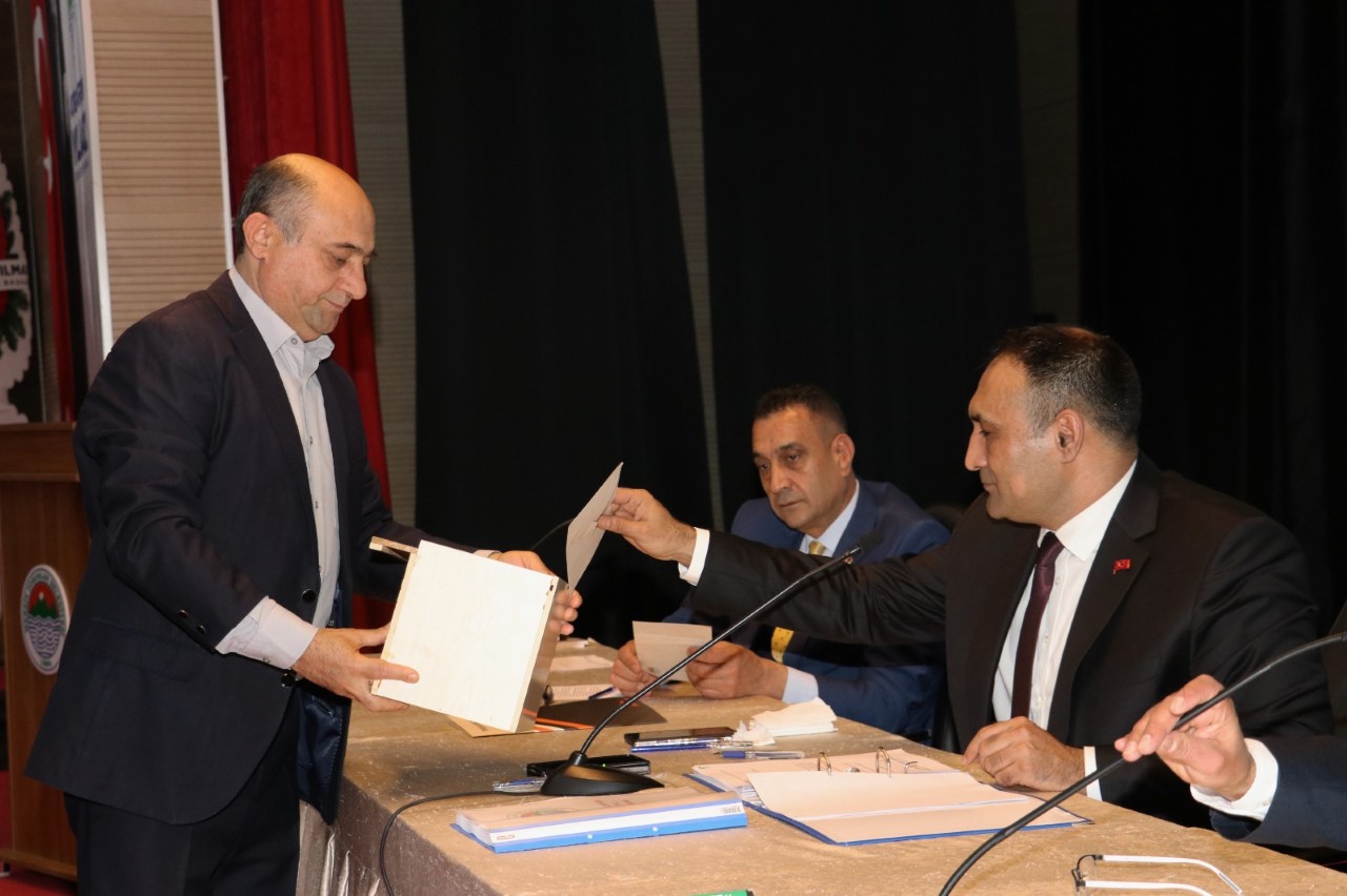 Toroslar Belediyesi, Nisan Ayı Meclis Toplantısını Belediye Başkanı Atsız Afşın