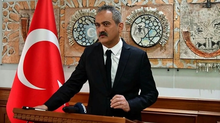 Milli Eğitim Bakanı Mahmut Özer, 15 Mayıs’ta okulların tatil edileceğini