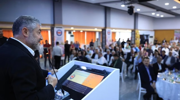 Hazine ve Maliye Bakanı Nureddin Nebati, Suphi Öner Öğretmenevi’nde düzenlenen