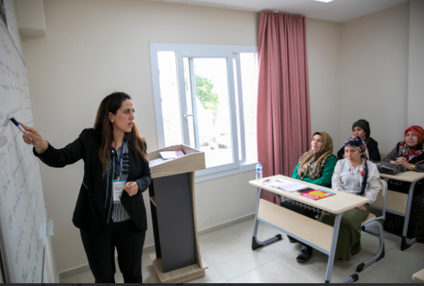 Mersin Büyükşehir Belediyesi Sosyal Hizmetler Dairesi bünyesinde hayata geçirilen okuma