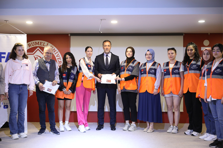 SAK ekipleri tarafından verilen 1 haftalık eğitimi başarı ile tamamlayan