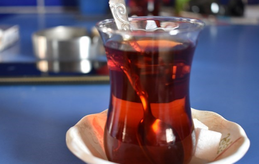 Ekonomi yönetiminde sil baştan yaşanan kadro ve politika değişikliğiyle seçim