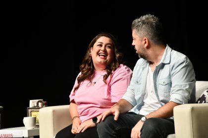 Yenişehir Belediyesi Mersinlileri sanatla buluşturuyor 3 Yenisehir Belediyesi Mersinlileri sanatla bulusturuyor 23810