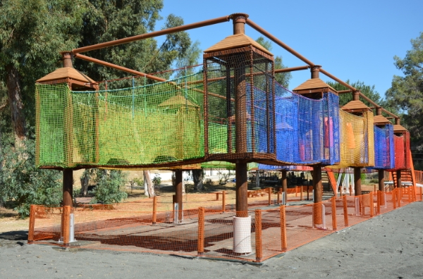 Mersin Büyükşehir Belediyesi Kadın ve Aile Hizmetleri Dairesi Başkanlığı’na bağlı