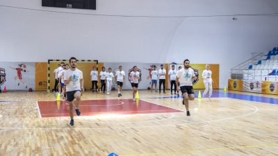 BÜYÜKŞEHİR’İN ÜCRETSİZ FİZİKİ YETERLİLİK KURSU İLE GENÇLER ÇOK RAHAT MERSİN