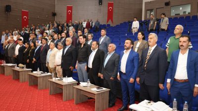 BAŞKAN YILDIZ; “EL BİRLİĞİYLE ÇALIŞACAĞIZ” Mersin’in merkez ilçesi Toroslar Belediyesi,