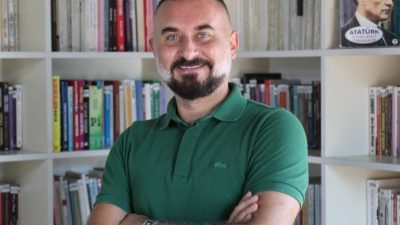 Cumhuriyet Halk Partisi (CHP) Mezitli İlçe Başkanı ve aynı zamanda