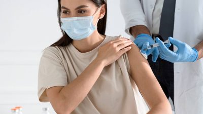 MHRS’nin yerini alan Onaylı Randevu Sistemi uygulamasından 65 yaş üzeri