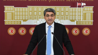 Ekmen’den Bakan Ersoy’a: “Gelin Mersin turizmini hep beraber ayağa kaldıralım” 