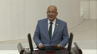 İYİ Parti Mersin Milletvekili Burhanettin Kocamaz, Türk Silahlı Kuvvetleri bünyesinde