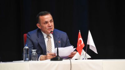 Mersin Yenişehir Belediye Başkanı Abdullah Özyiğit, hayata geçirdikleri Yenişehir Belediyesi