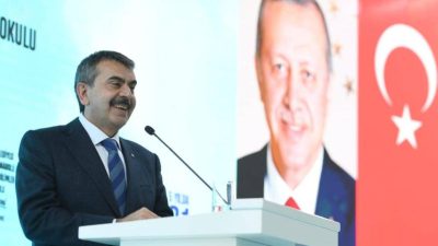 Milli Eğitim Bakan Yusuf Tekin’in yemek davetine eğitim sendikasından red