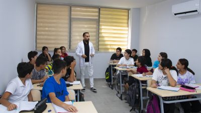 Mersin Büyükşehir Belediyesi’nin Tarsus’tan Anamur’a kadar hizmet veren Kurs Merkezlerinde