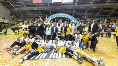 Türkiye Sigorta Türkiye Basketbol Ligi Play-off’da şampiyonluk için mücadele eden