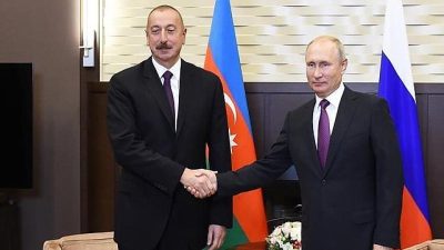 Rusya Devlet Başkanı Vladimir Putin, resmi ziyarette bulunduğu Azerbaycan’da temaslarına